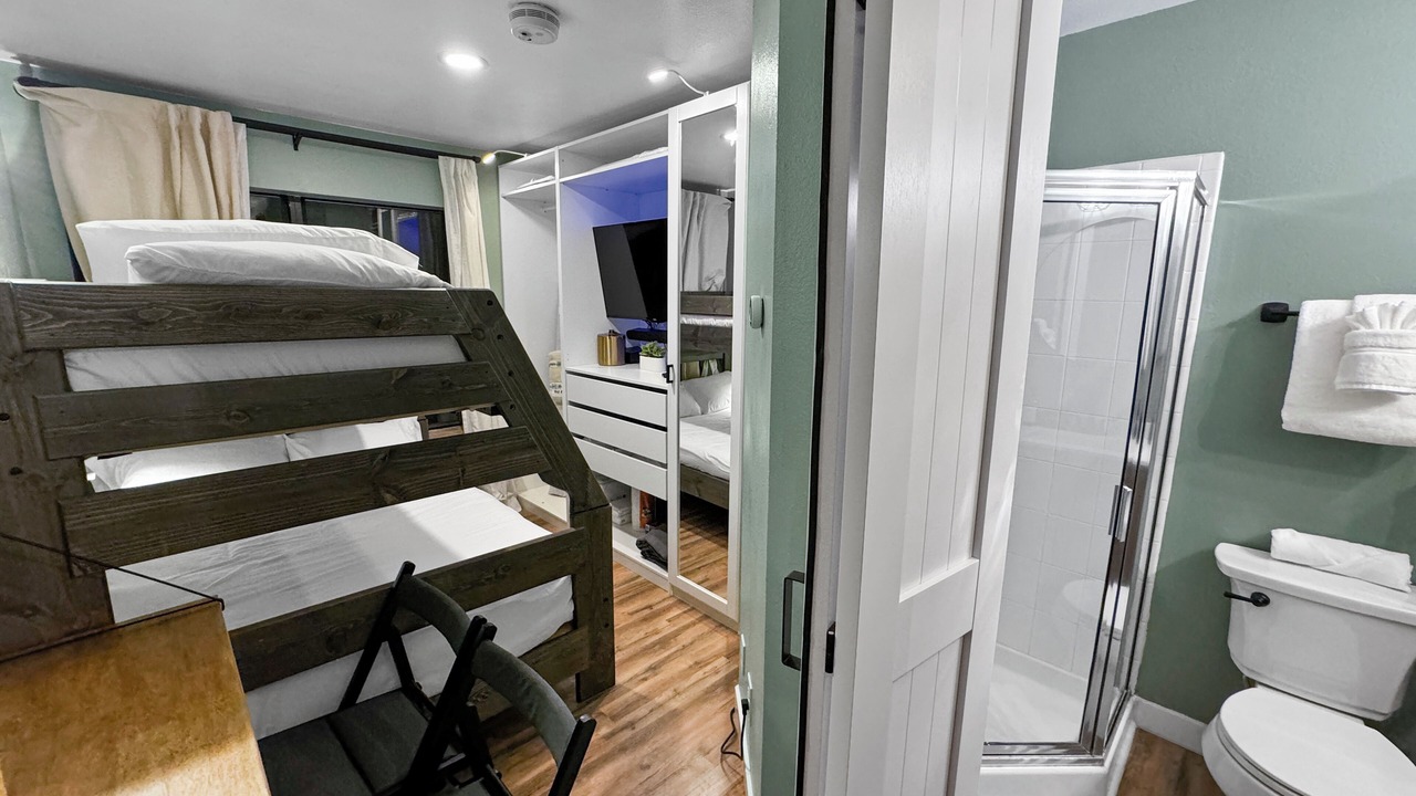 Photo of Bedroom in Historic District