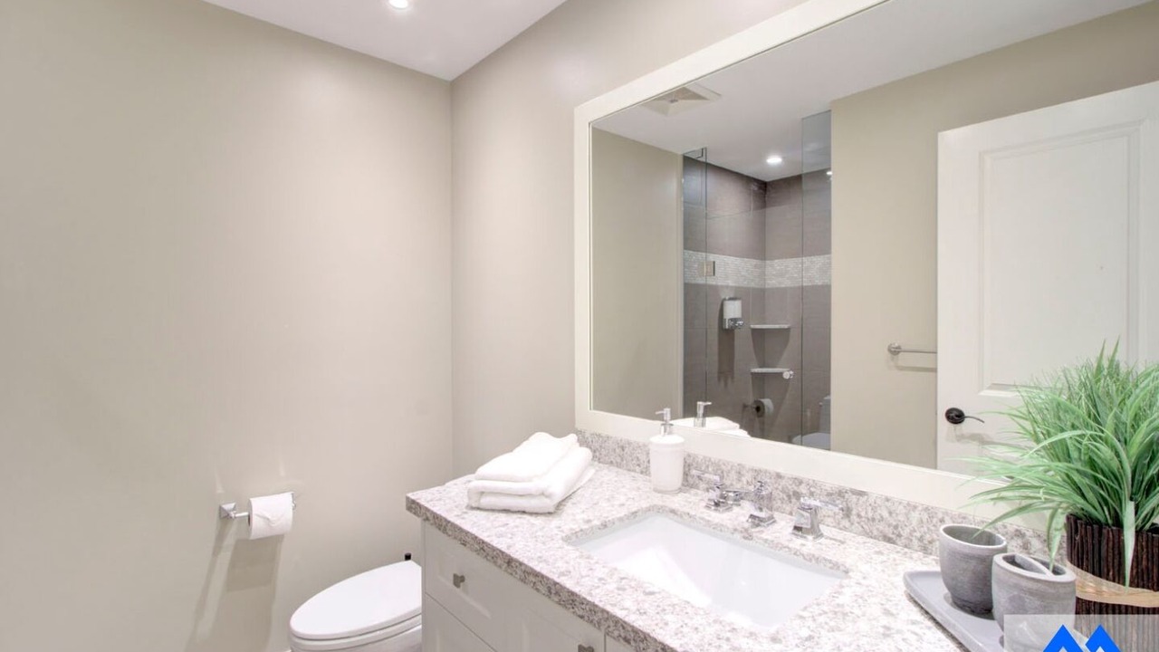 Photo of Bathroom in The Blue Mountains