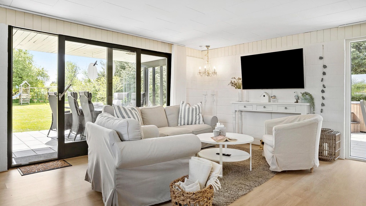 Photo of Bedroom in Hou