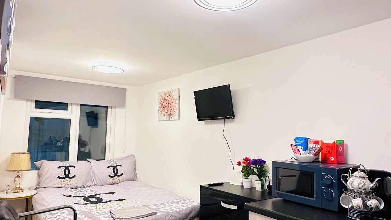 Photo of Bedroom in Heston