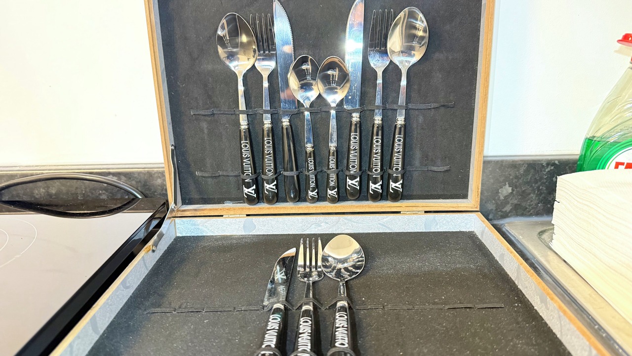 Photo of Others in Heston