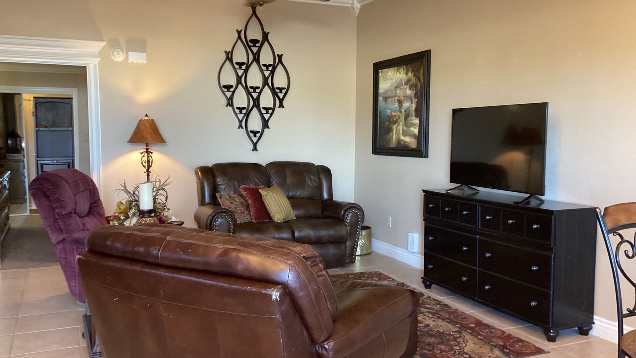 Photo of Livingroom in Hobbs