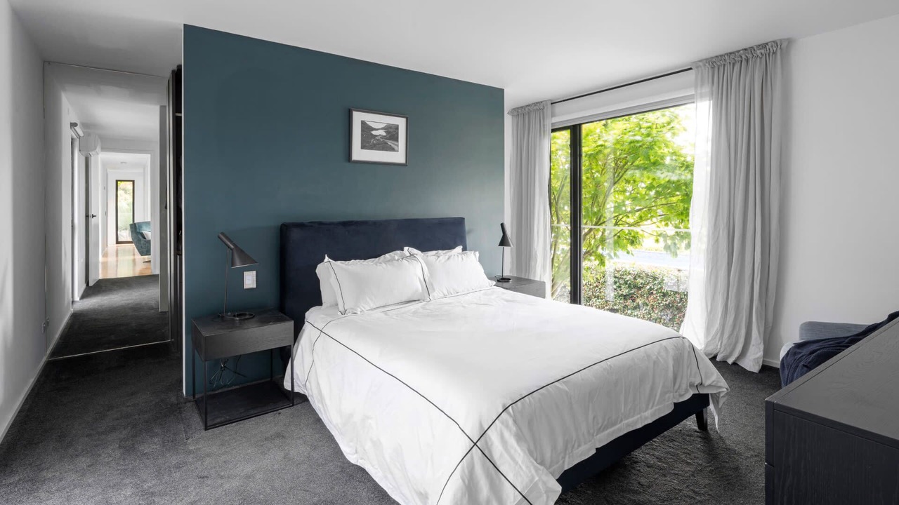 Photo of Bedroom in Leonards Hill