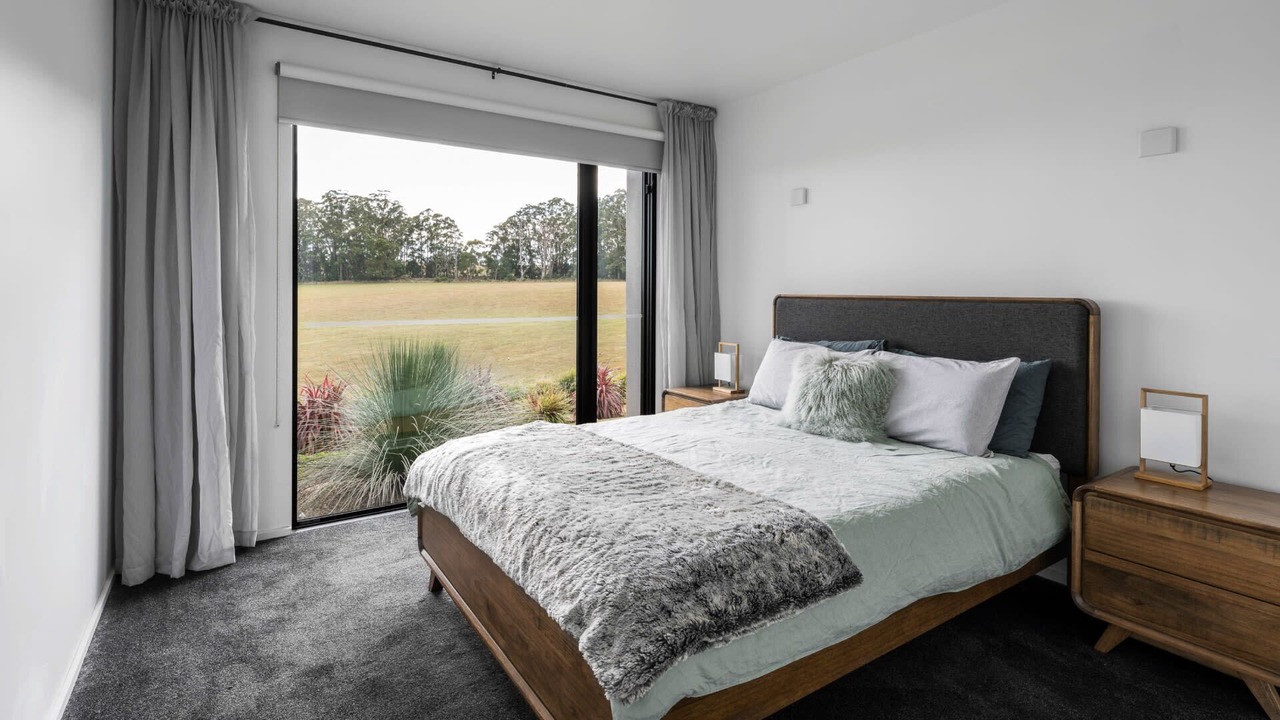 Photo of Bedroom in Leonards Hill