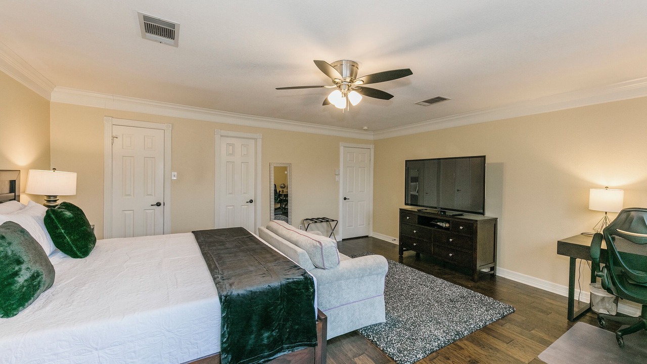 Photo of Bedroom in Meadow Lake