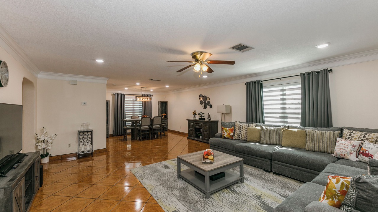 Photo of Livingroom in Meadow Lake