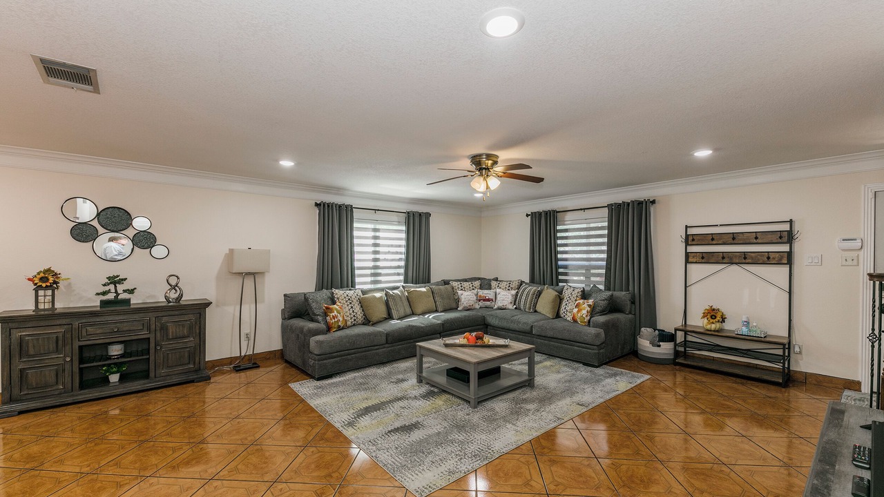 Photo of Livingroom in Meadow Lake