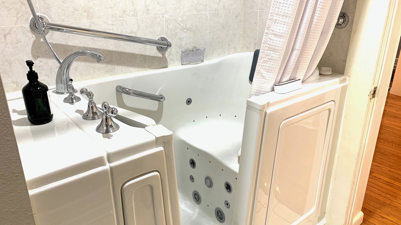Photo of Bathroom in Searcy