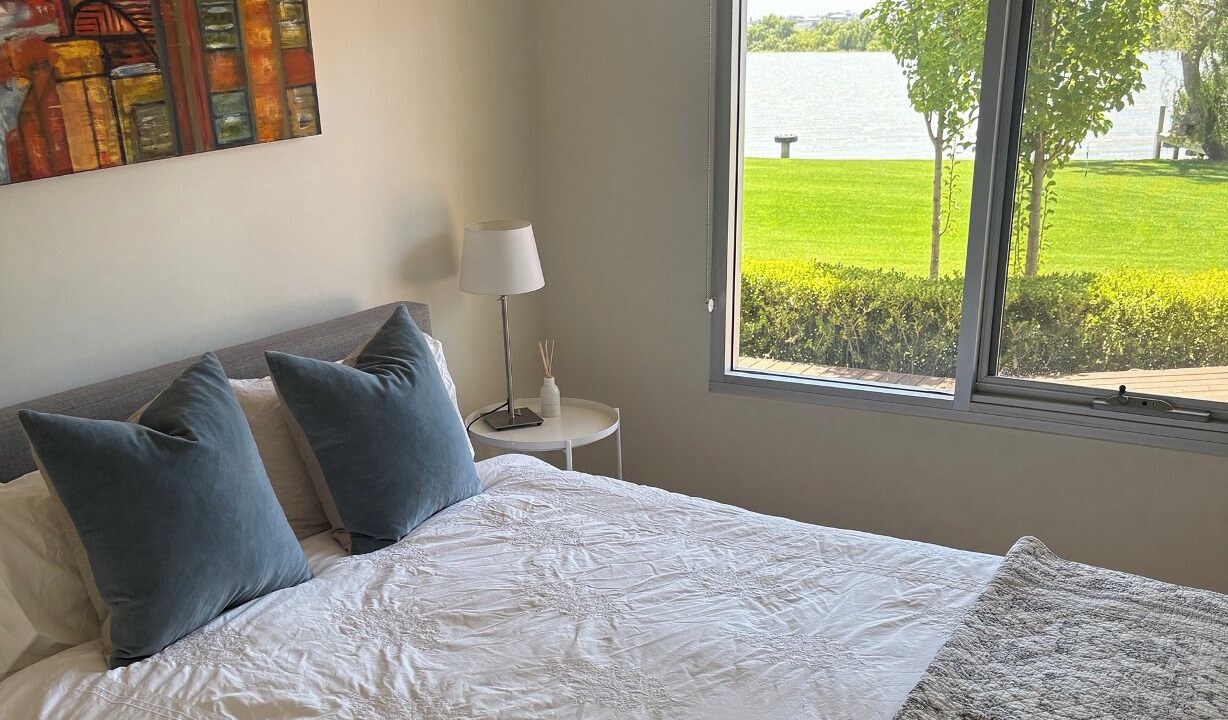 Photo of Bedroom in Seymour