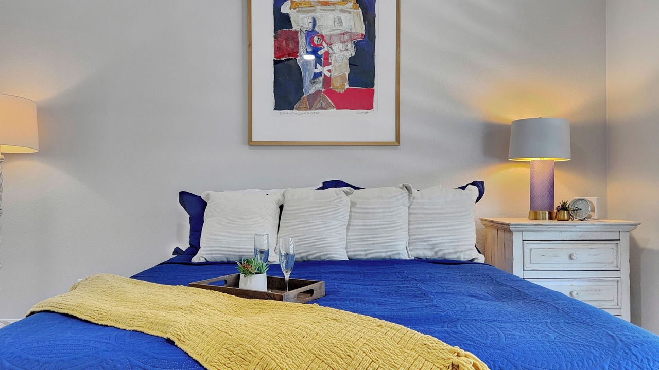 Photo of Bedroom in Oakwood