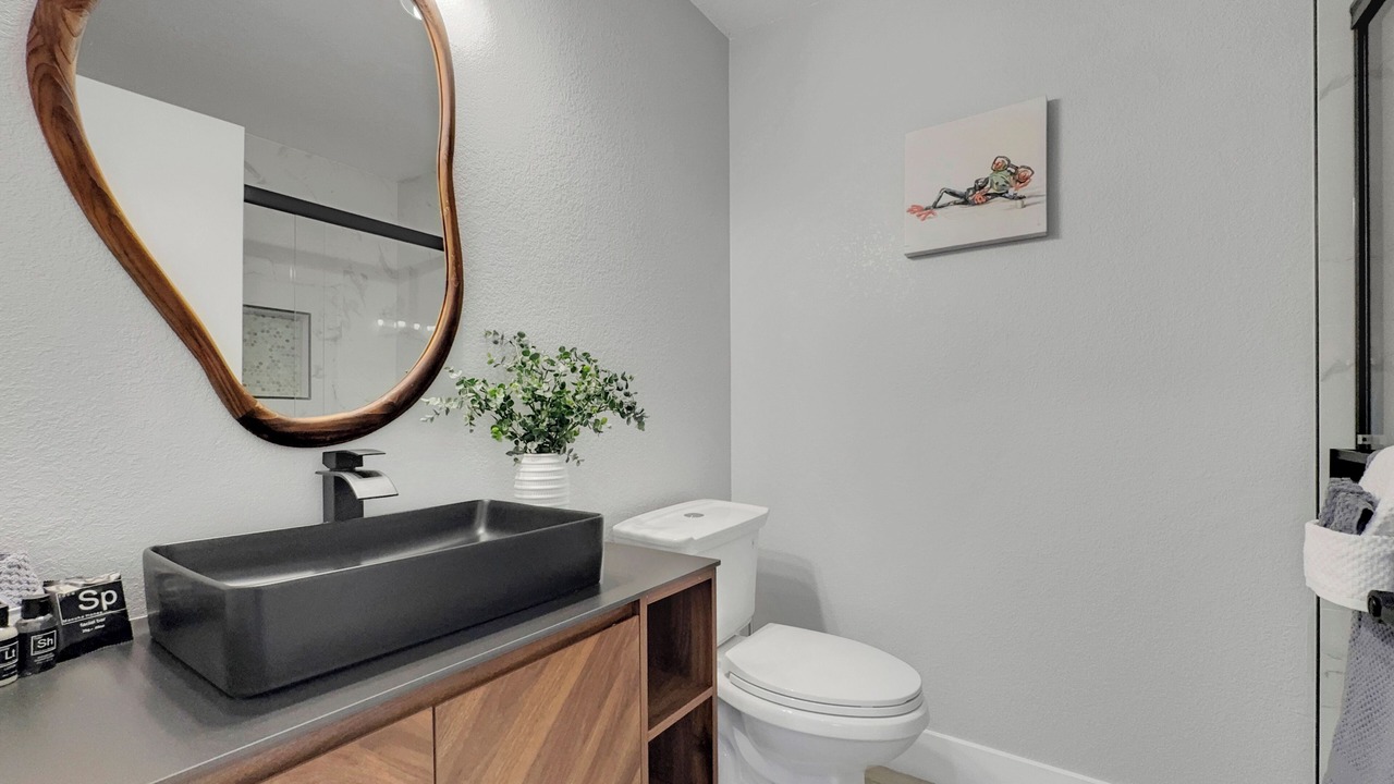 Photo of Bathroom in Oakwood