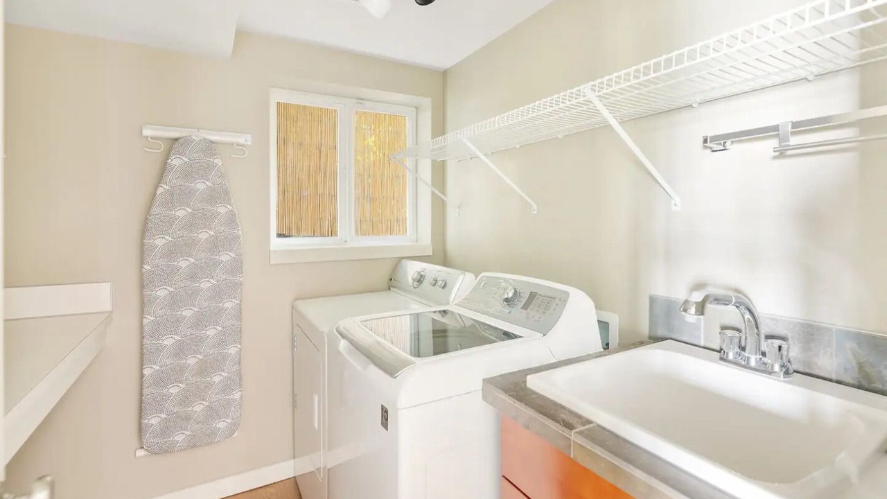 Photo of Others in Alki