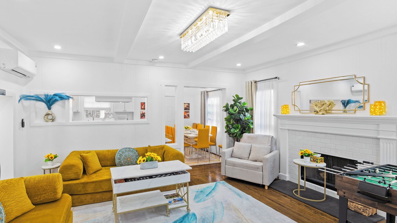 Photo of Livingroom in Napa