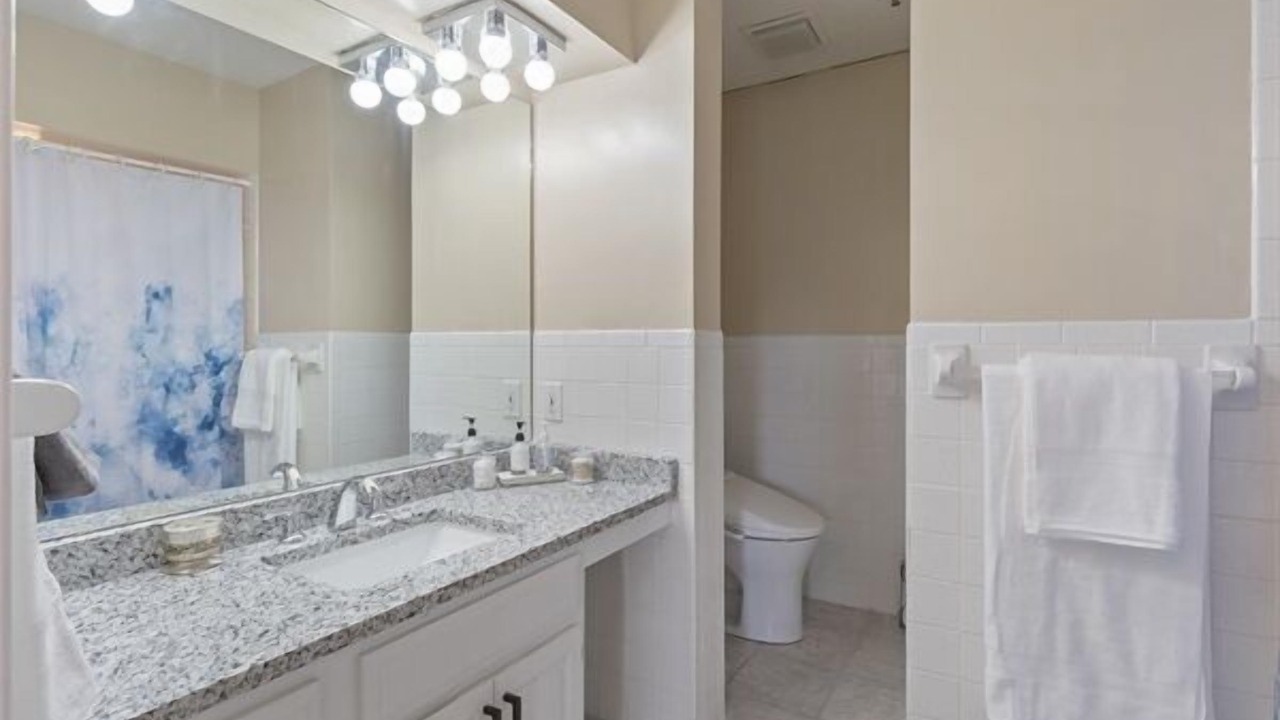 Photo of Bathroom in Afton