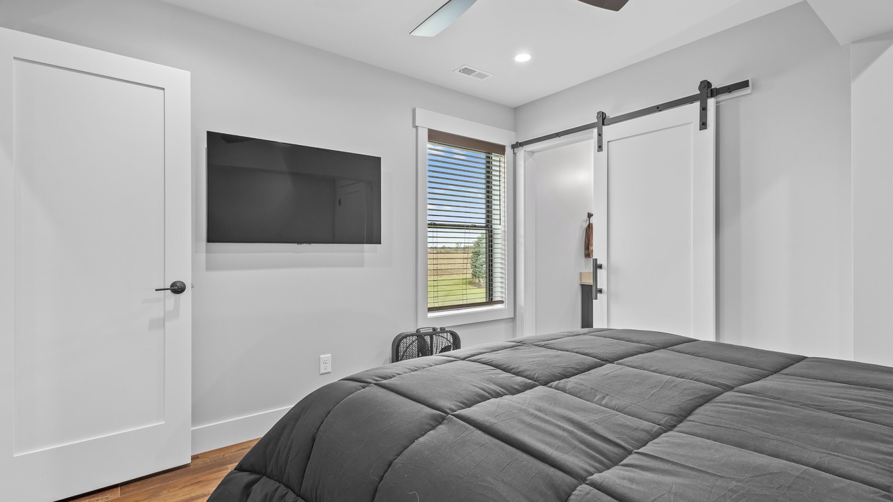 Photo of Bedroom in Boone Grove