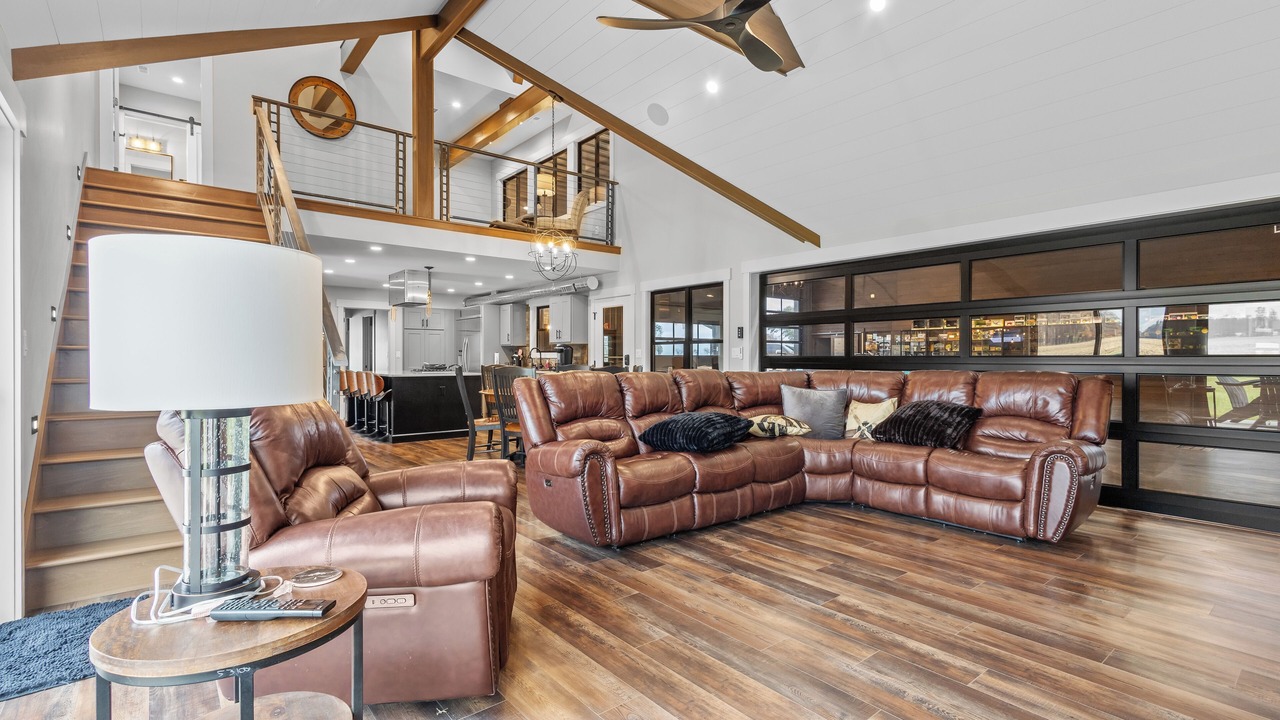 Photo of Livingroom in Boone Grove