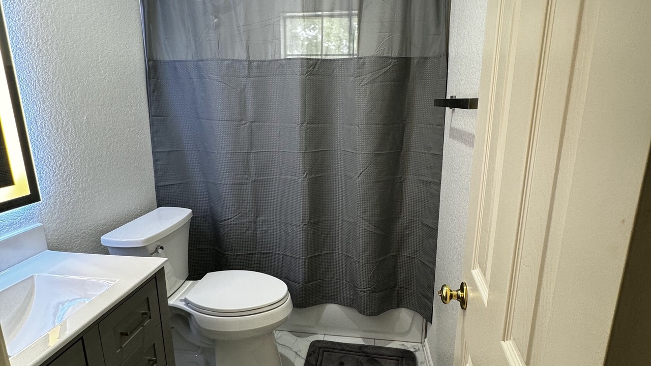 Photo of Bathroom in Woods Of Brushy Creek