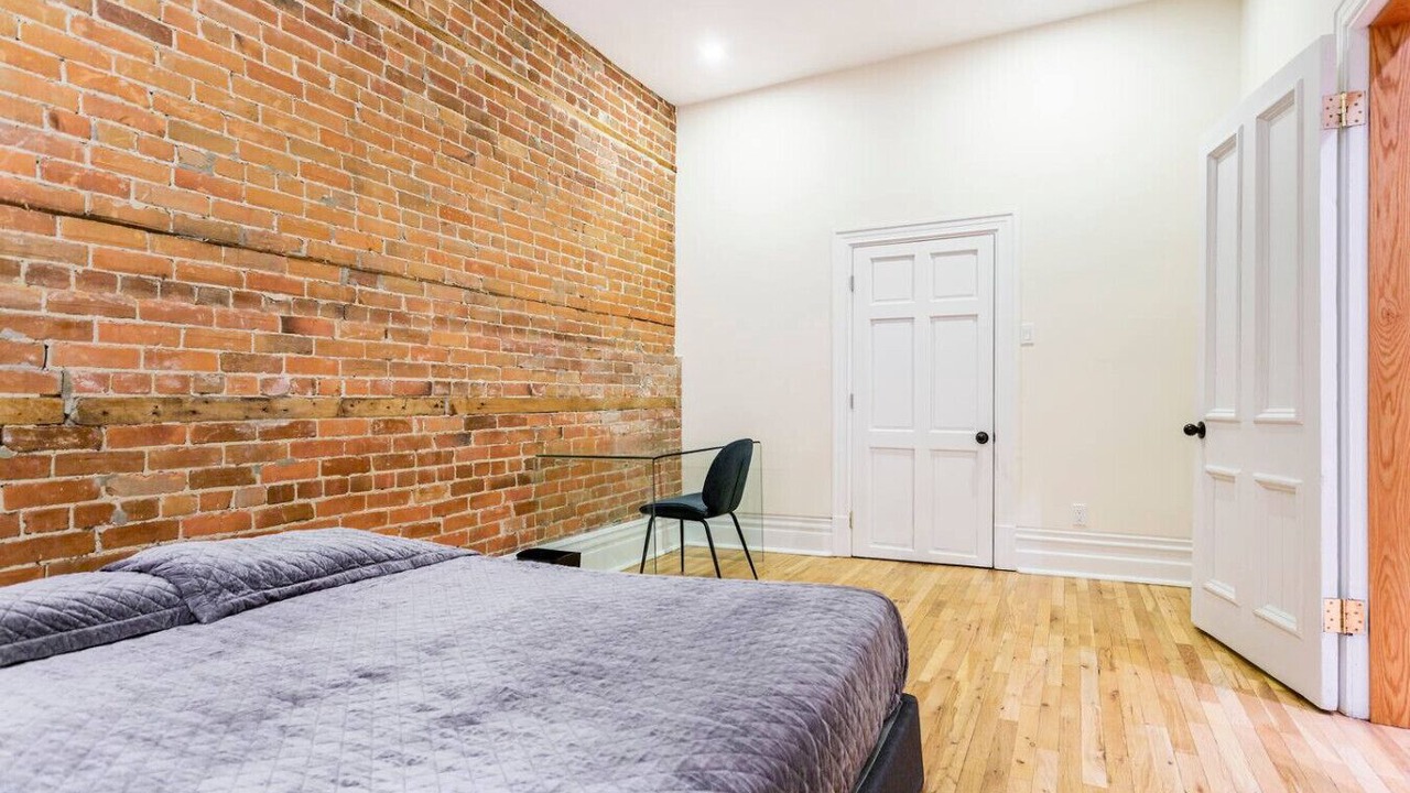 Photo of Bedroom in Shaughnessy Village