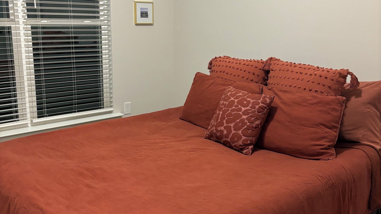 Photo of Bedroom in Langley