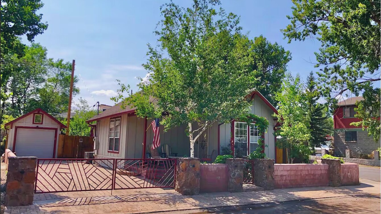 Photo of Outdoor in Southside