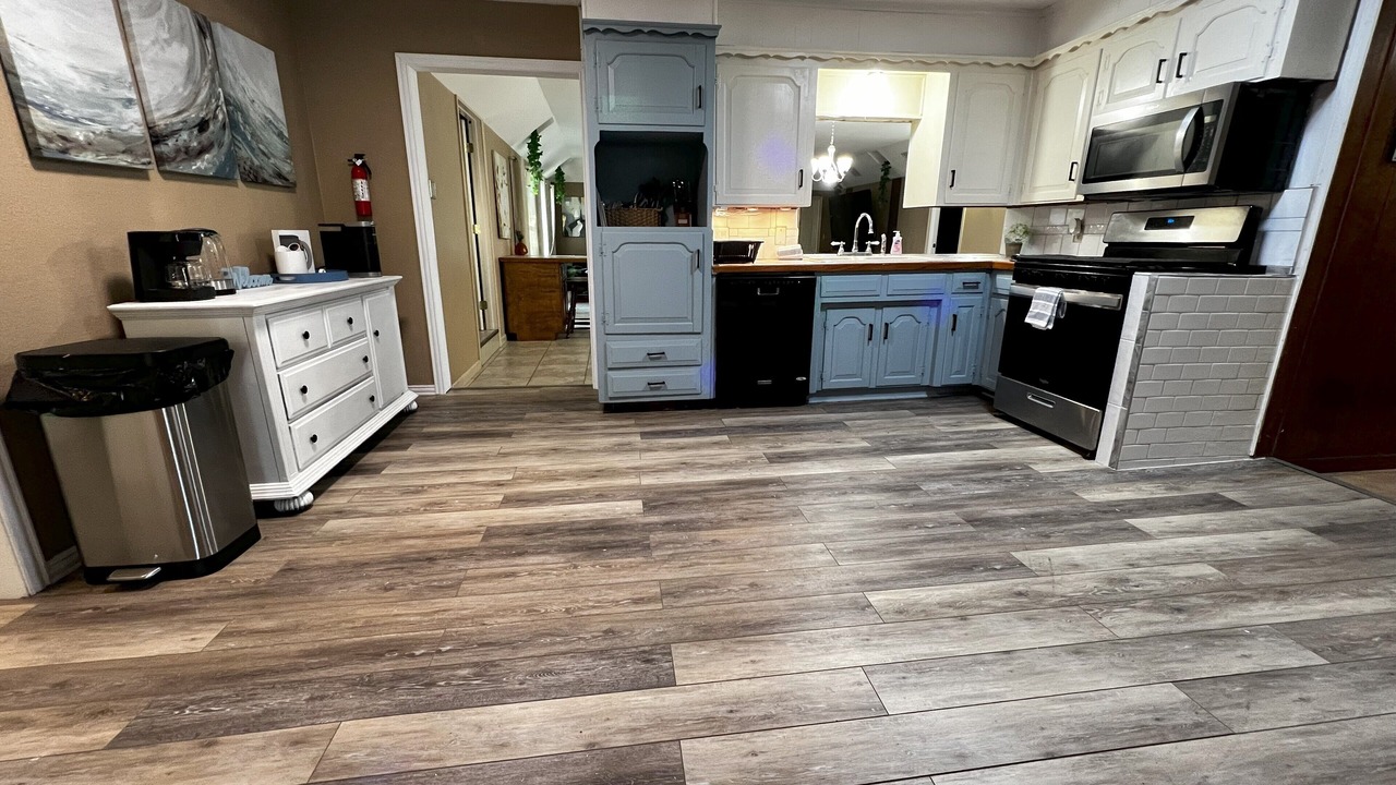 Photo of Kitchen in River Oaks