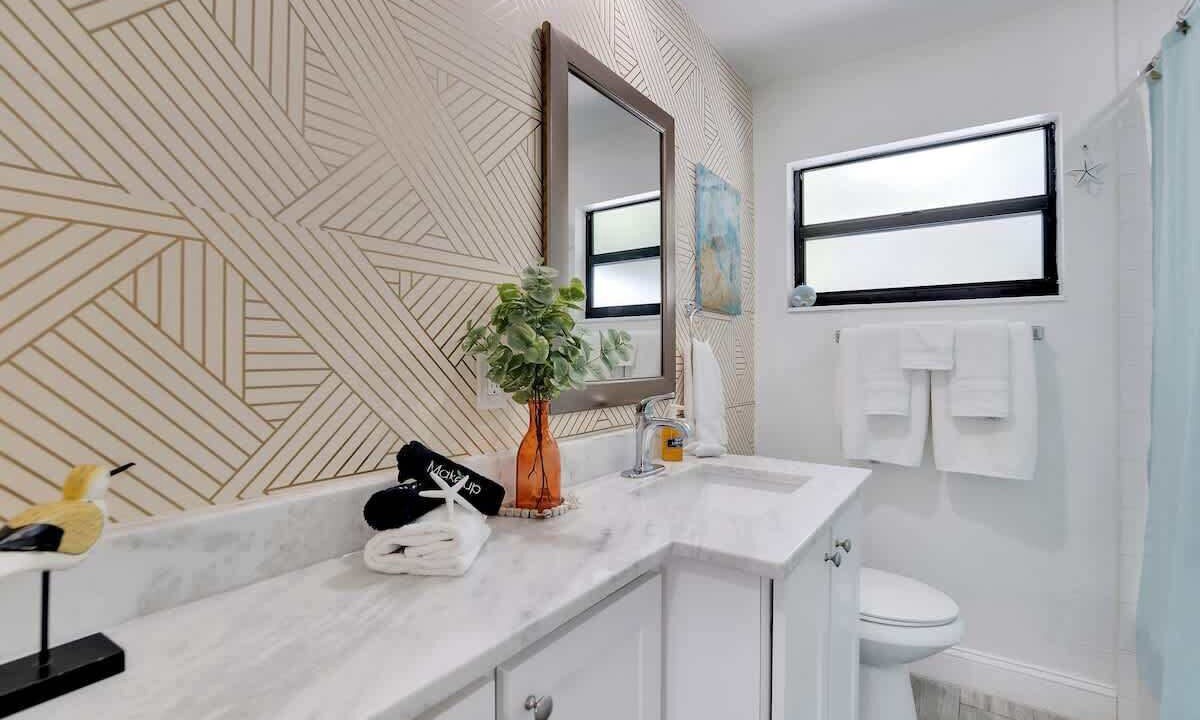 Photo of Bathroom in Sun Bay South