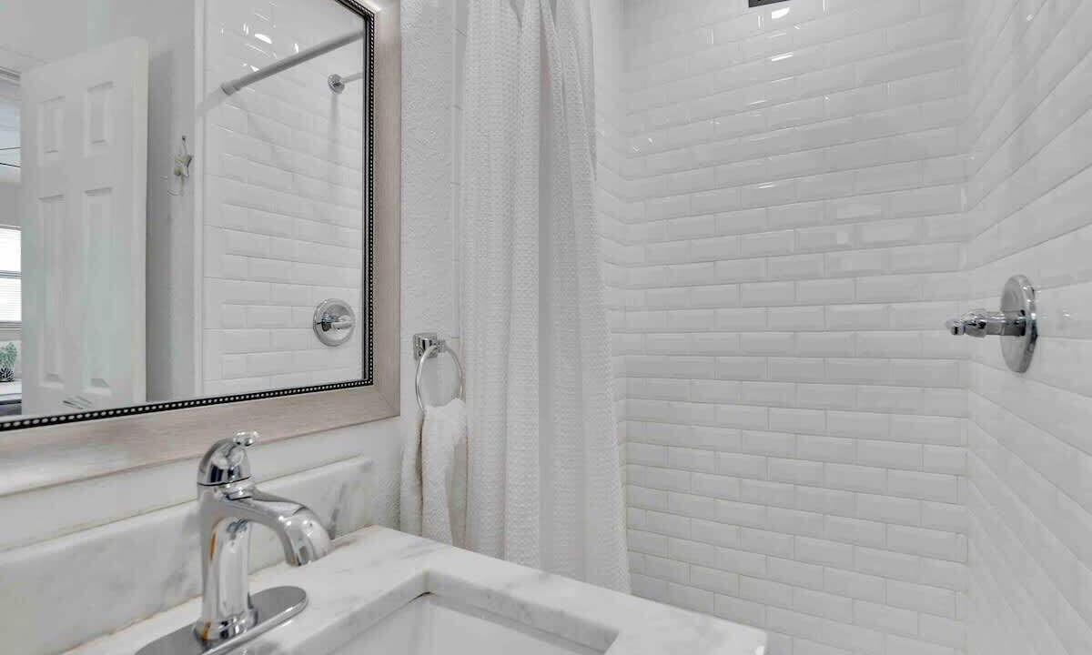 Photo of Bathroom in Sun Bay South