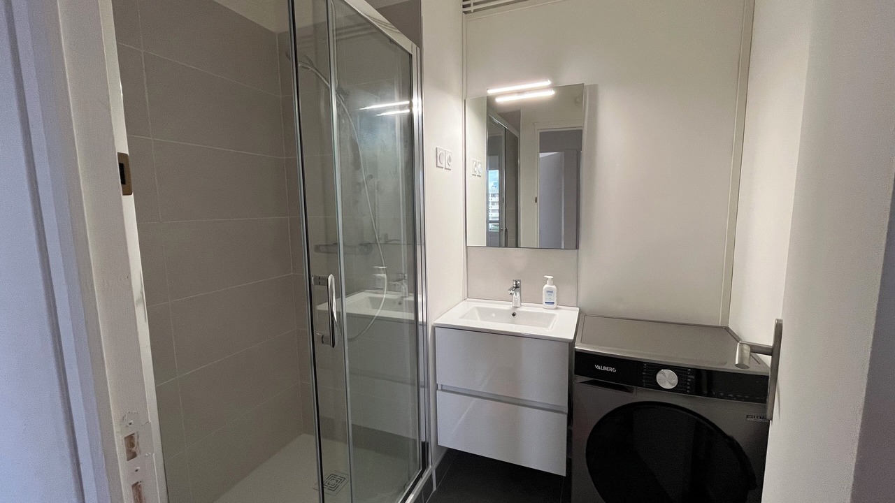 Photo of Bathroom in Valence