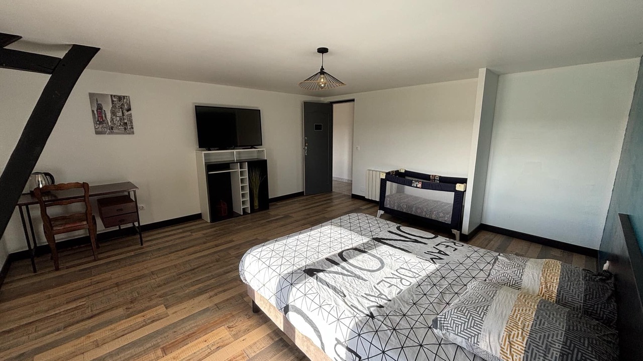 Photo of Bedroom in Bouchamps-les-Craon