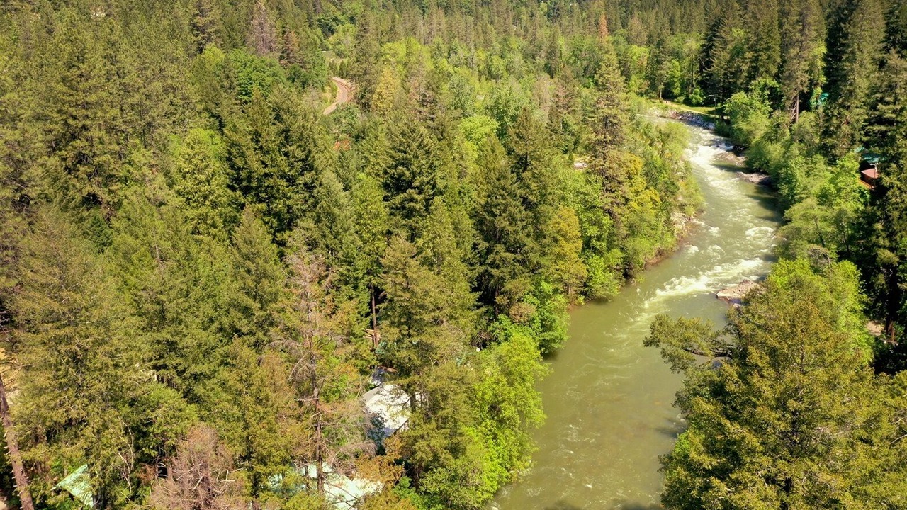 Photo of Others in Castella