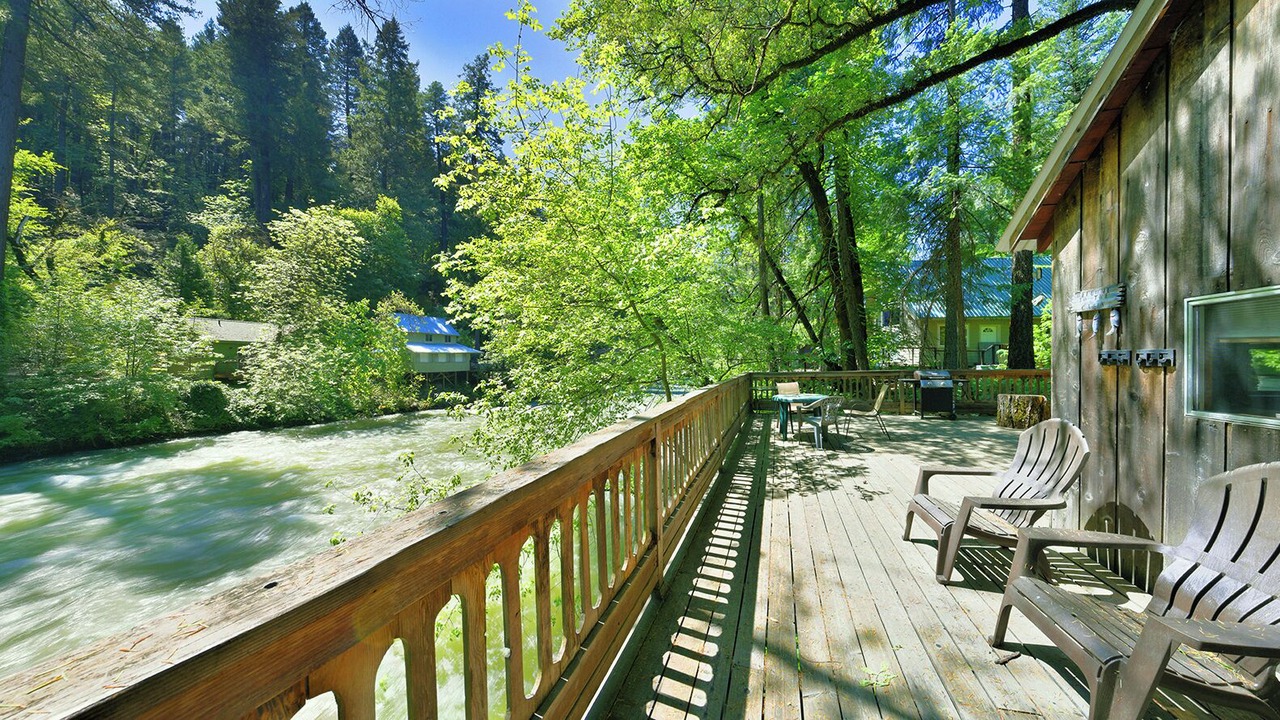 Photo of Others in Castella