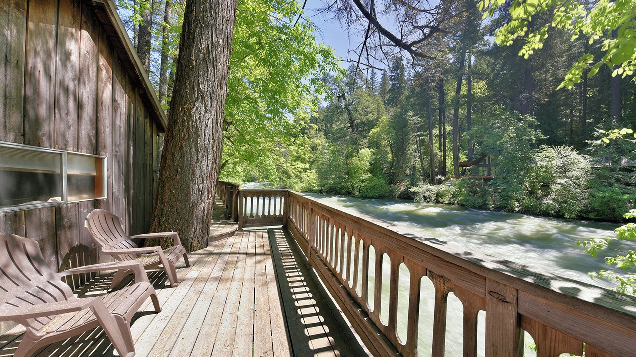 Photo of Others in Castella