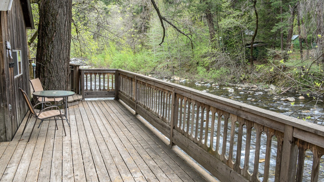 Photo of Others in Castella