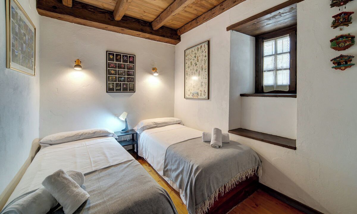 Photo of Bedroom in Tredos