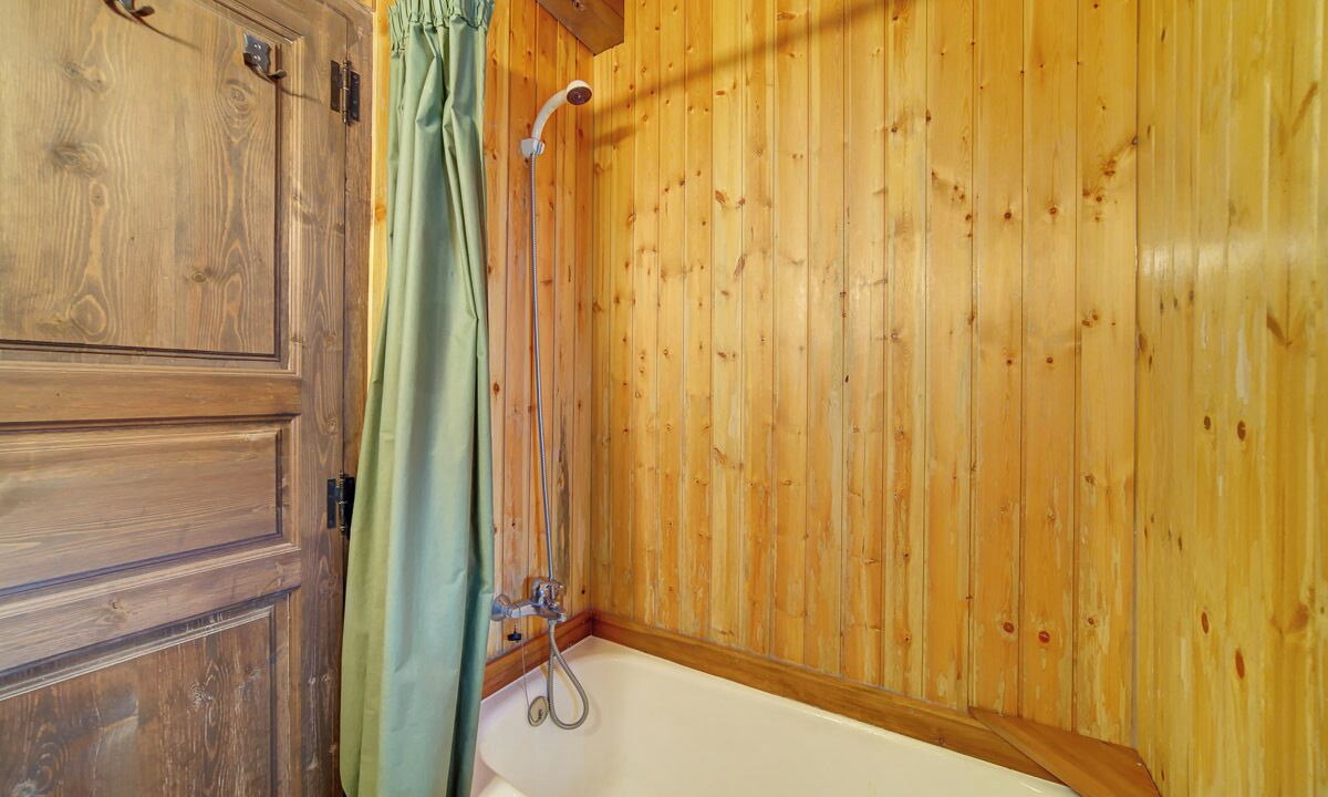 Photo of Bathroom in Tredos
