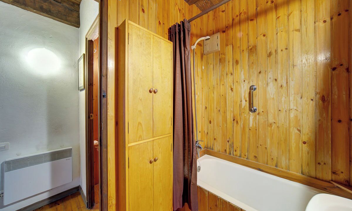 Photo of Bathroom in Tredos
