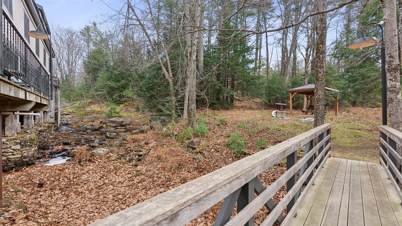 Photo of Patio Balcony in Cumberland Center