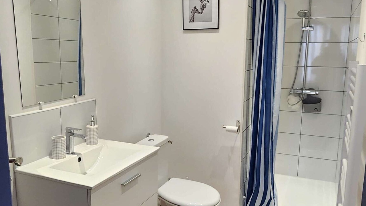 Photo of Bathroom in Saint-Germain