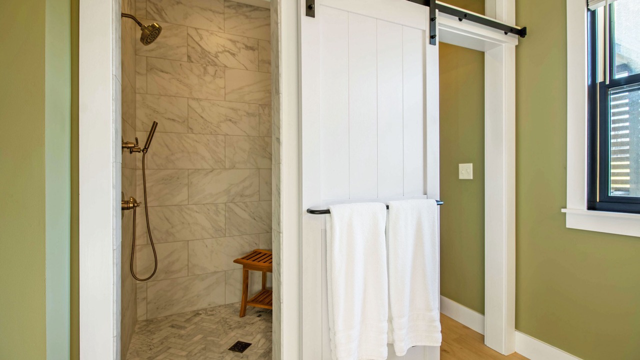 Photo of Bathroom in McGaheysville