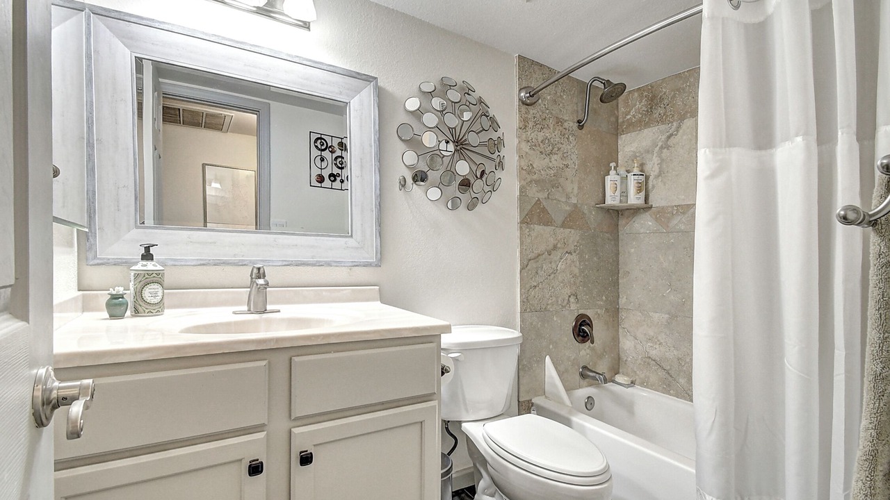 Photo of Bathroom in Dobson Ranch