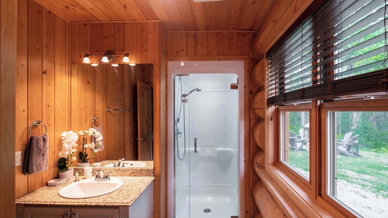 Photo of Bathroom in Fiddler Lake Resort