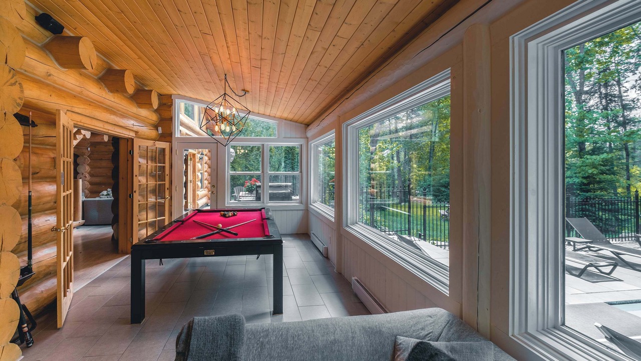 Photo of Bedroom in Fiddler Lake Resort