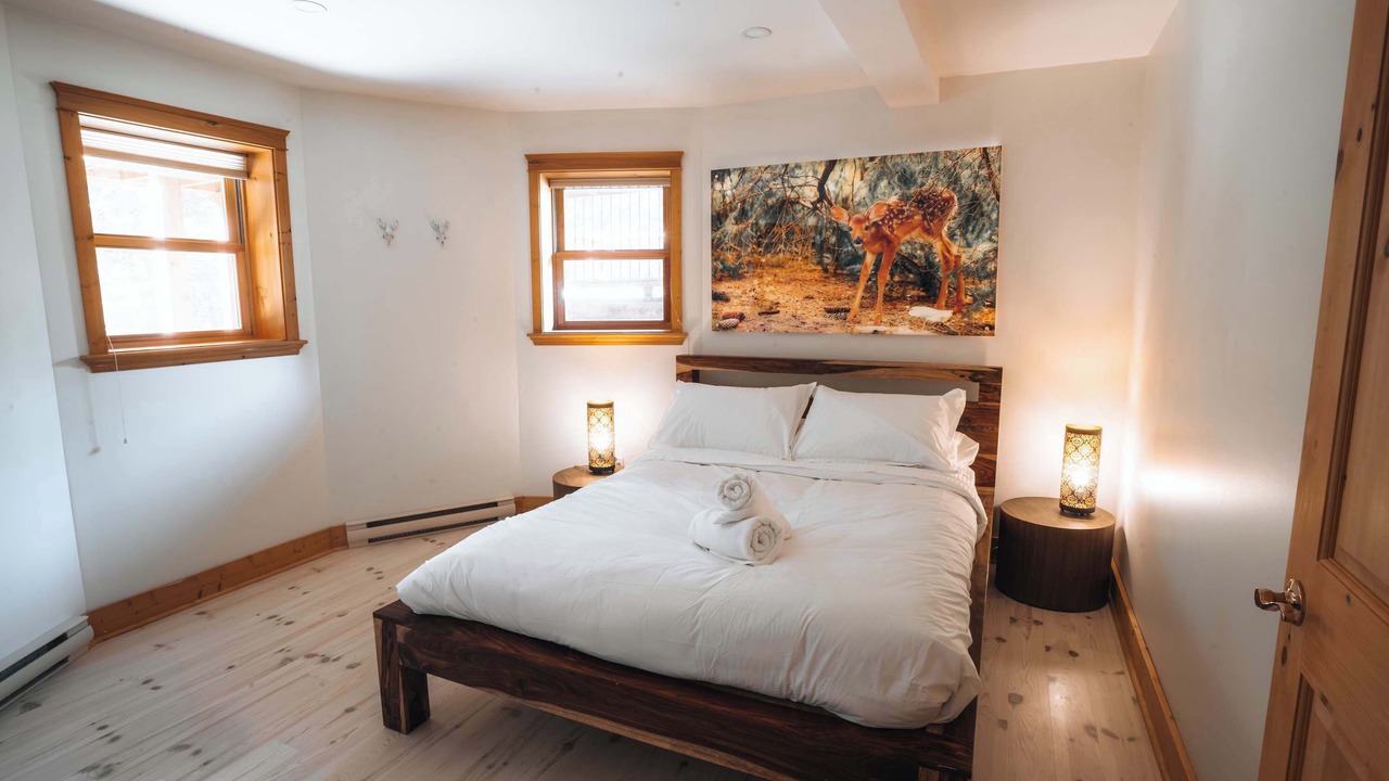 Photo of Bedroom in Fiddler Lake Resort