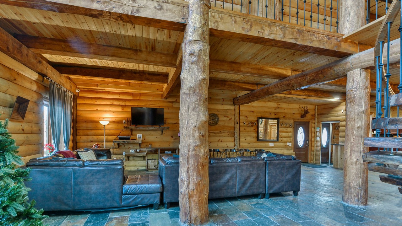 Photo of Livingroom in Wentworth-Nord