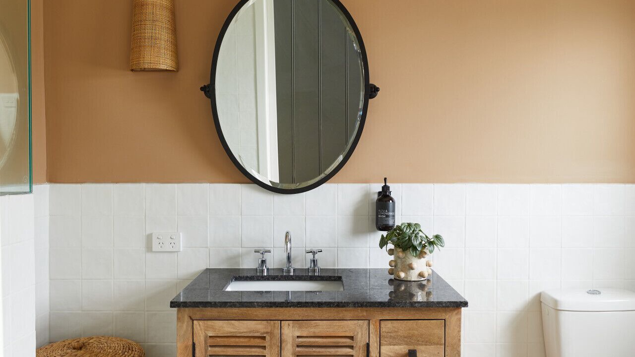 Photo of Bathroom in Indented Head