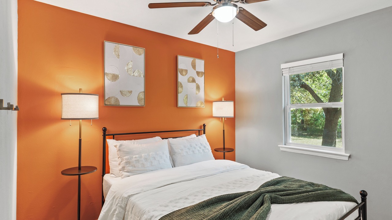 Photo of Bedroom in Euless