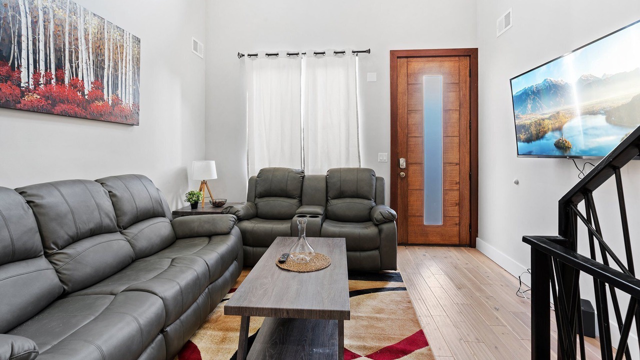 Photo of Livingroom in Point Breeze