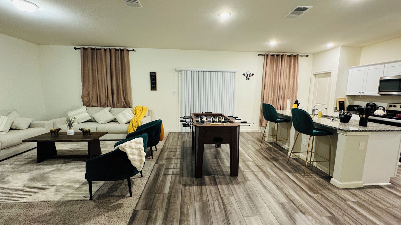 Photo of Bedroom in Crowley
