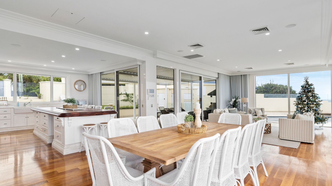 Photo of Others in Sapphire Beach