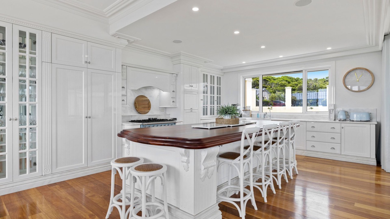 Photo of Others in Sapphire Beach